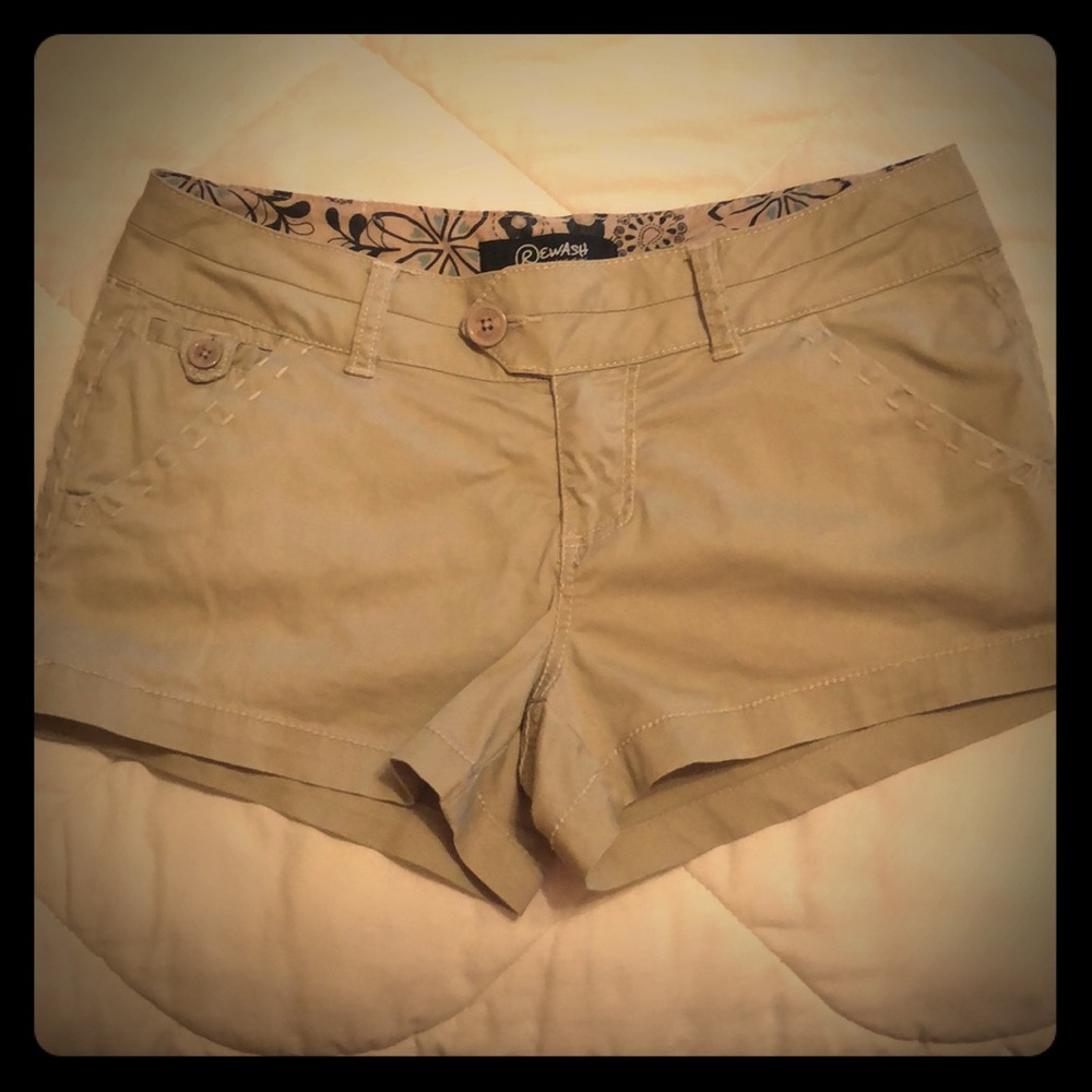 Rewash khaki shorts 9 Juniors